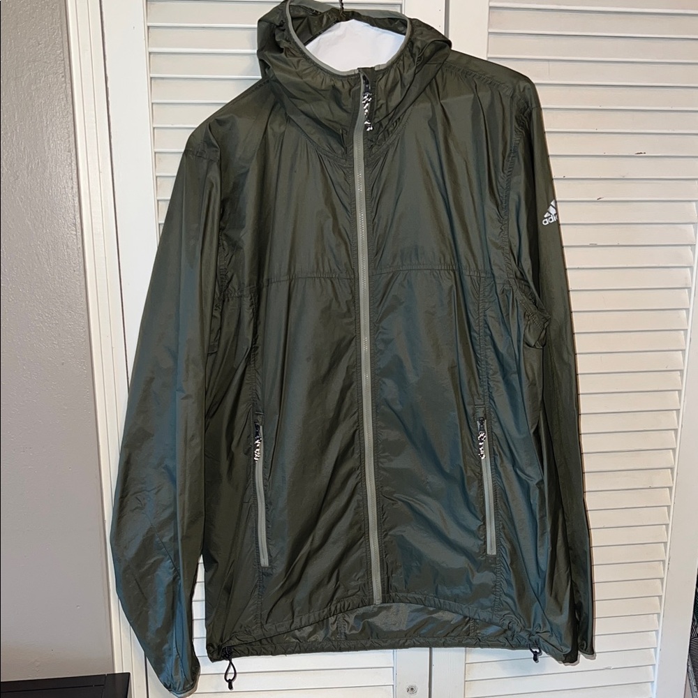 Adidas Men's Olive Windbreaker Jacket packable